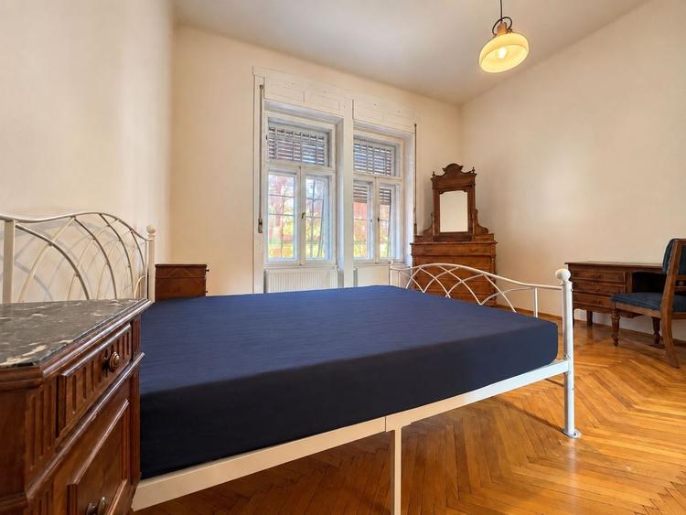 Apartament cu 2 camere semidecomandat în Sinaia