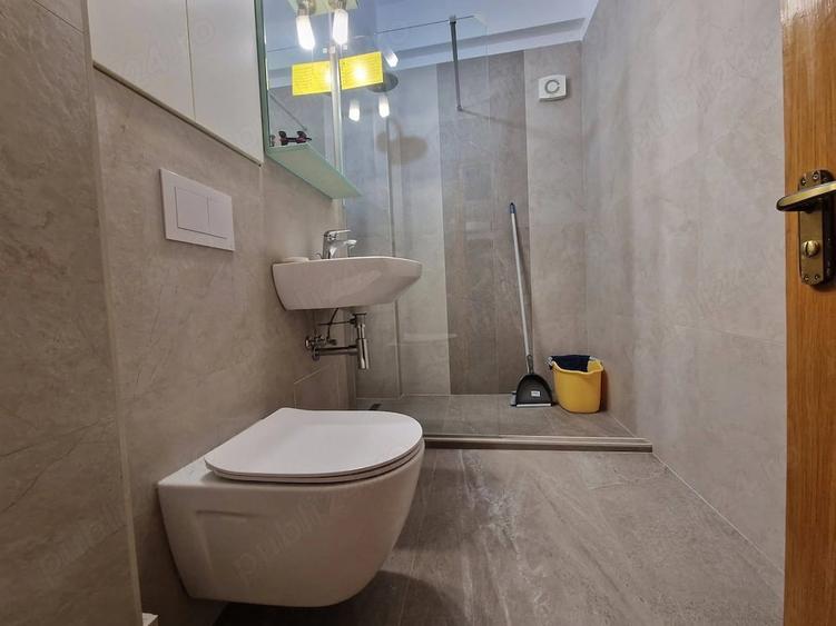 Apartament cu 2 camere decomandat în Ultracentral