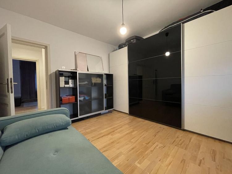 Apartament cu 3 camere decomandat, mobilat în Națiunile Unite