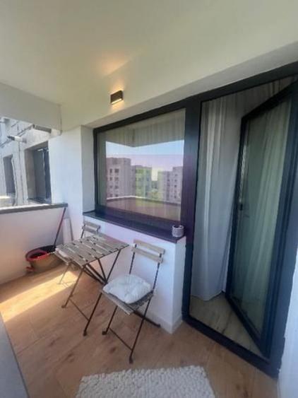 Apartament cu 4 camere decomandat în Morarilor