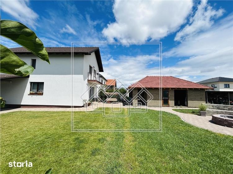 Casă cu 4 camere cu Teren 750 Mp în Cristian