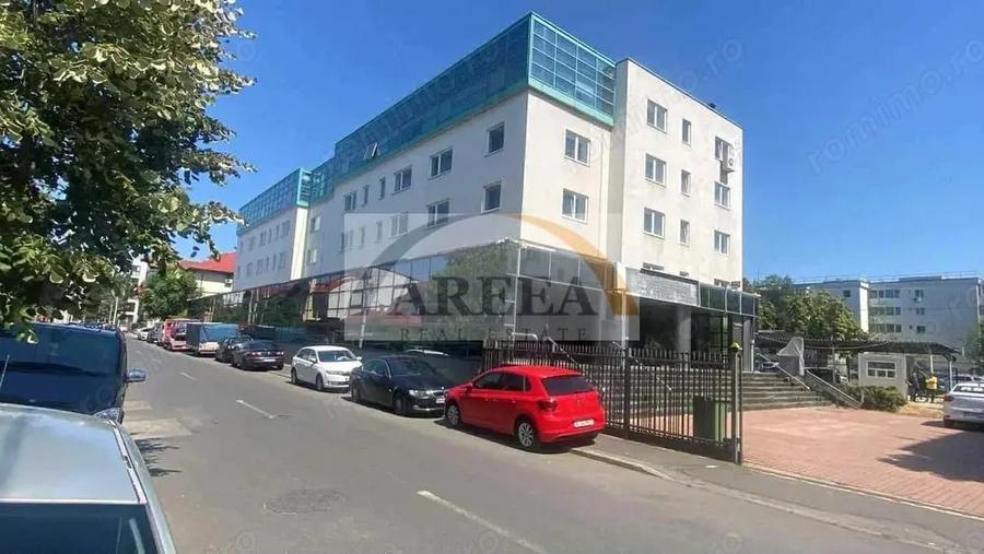 Casă cu 6 camere cu Teren 971 Mp în Floreasca