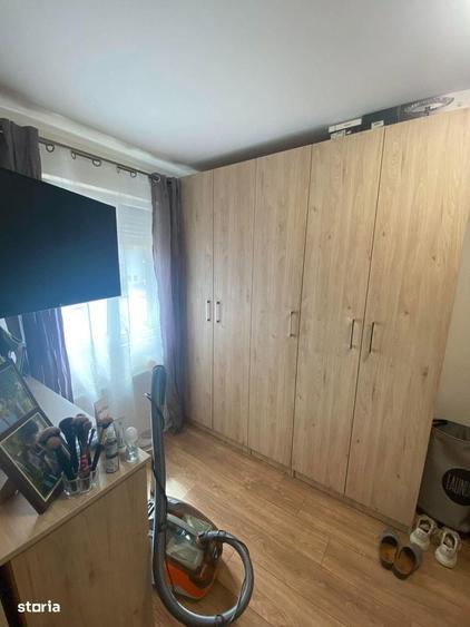 Apartament 2 camere , parter , M14 , Muresului , renovat , 39.000 euro - 5