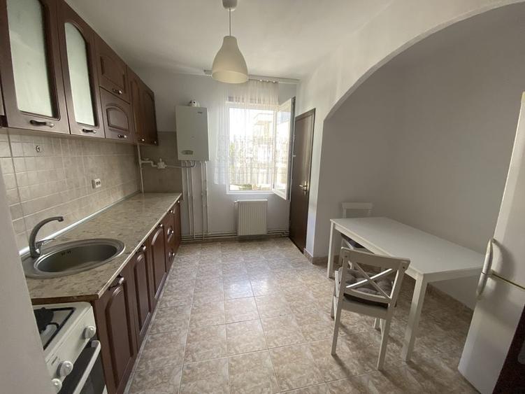 Apartament cu 2 camere decomandat în Unirii