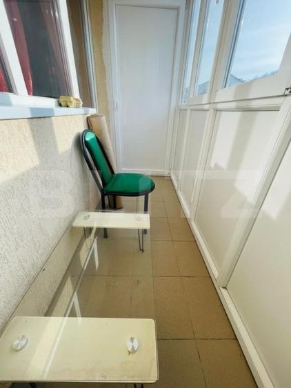 Apartament cu 3 camere semidecomandat, mobilat în Florești