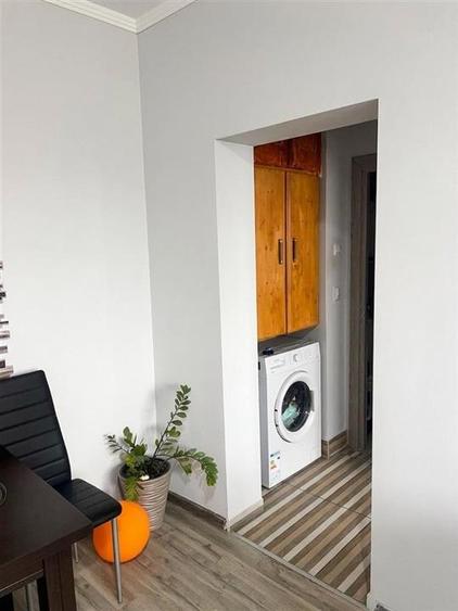 Apartament cu 3 camere decomandat în Rogerius