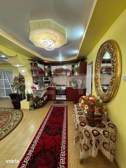 Casă cu 6 camere cu Teren 40 Mp în Central
