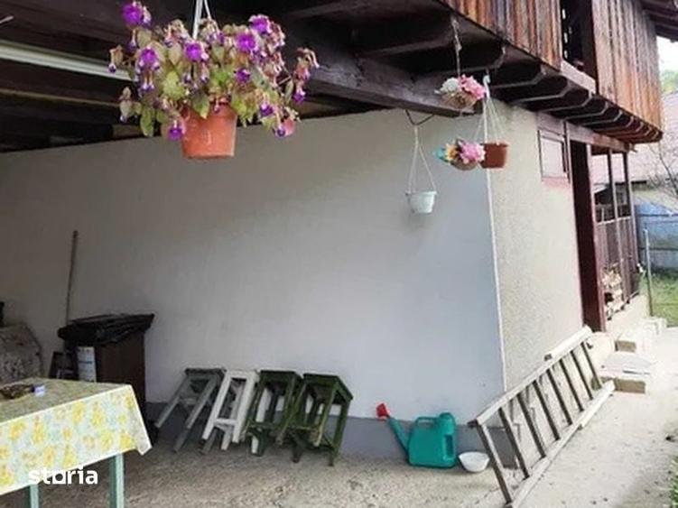 Casă cu 4 camere cu Teren 1500 Mp în Șotrile