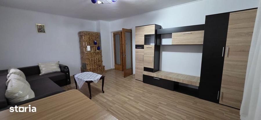 480euro/luna, Gara apartament spatios 3 camere, 2 bai, et 1, bloc vila - 2