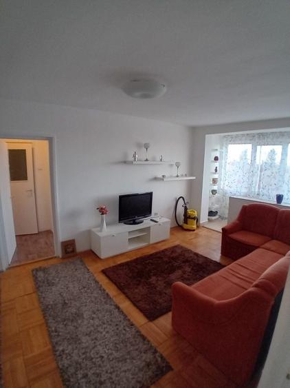 Apartament cu 2 camere semidecomandat în Șagului