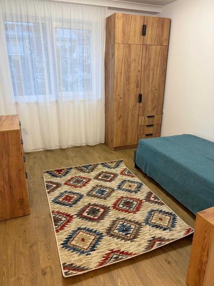 Apartament cu 4 camere în Central
