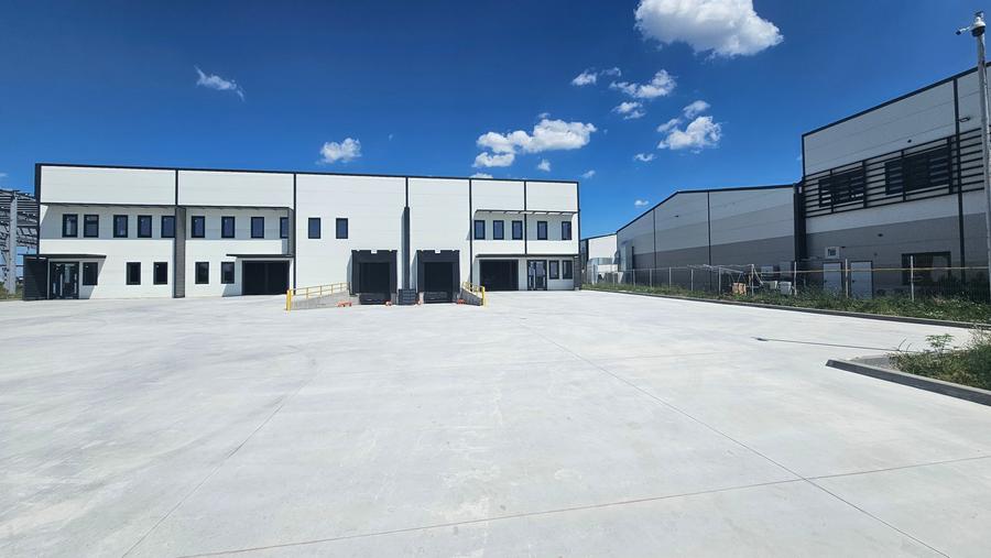 Spațiu industrial, de 950 mp, în Balotești