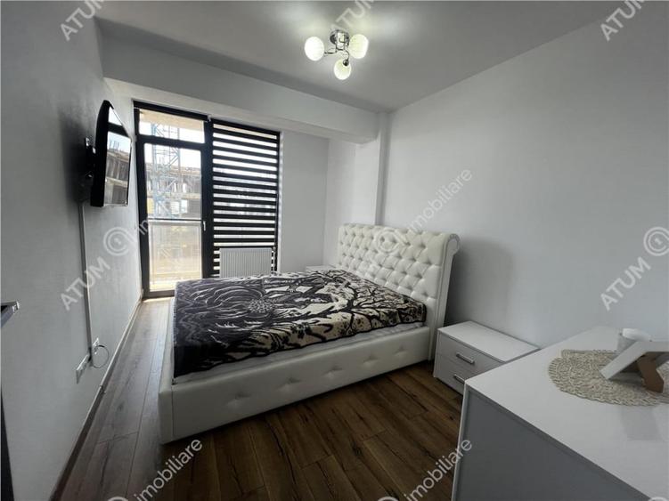Apartament cu 3 camere decomandat în Sud