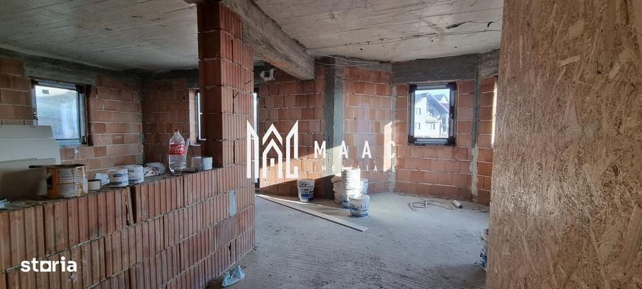 Casă cu 4 camere cu Teren 470 Mp în Șura Mare