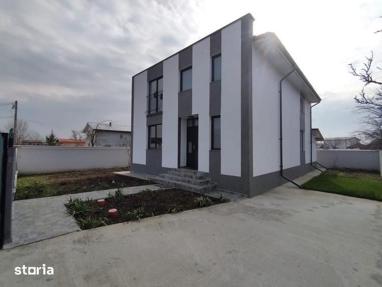 Casă cu 5 camere cu Teren 350 Mp în Cornetu