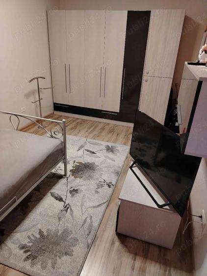 Apartament cu 3 camere decomandat în Ciarda Roșie
