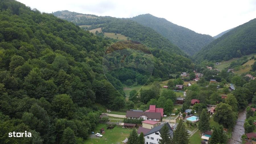 Casă cu 4 camere în Feleacu