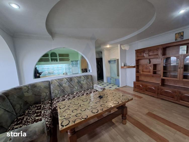 Apartament cu 3 camere în Terezian