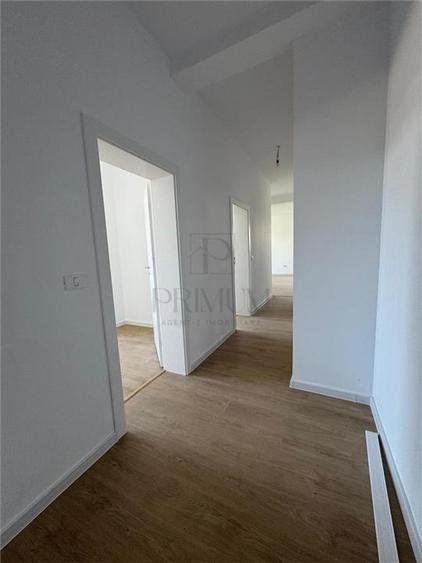 Duplex cu 4 camere cu Teren 380 Mp în Moșnița Nouă