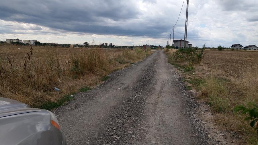 Teren Construcții intravilan de 10000 mp, în Balotești