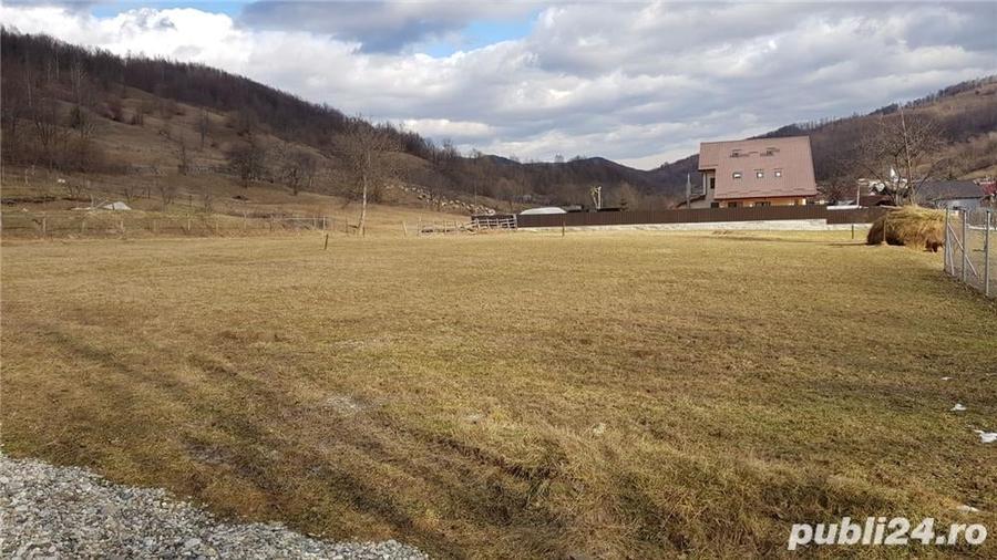 Teren de 2000 mp, în Central
