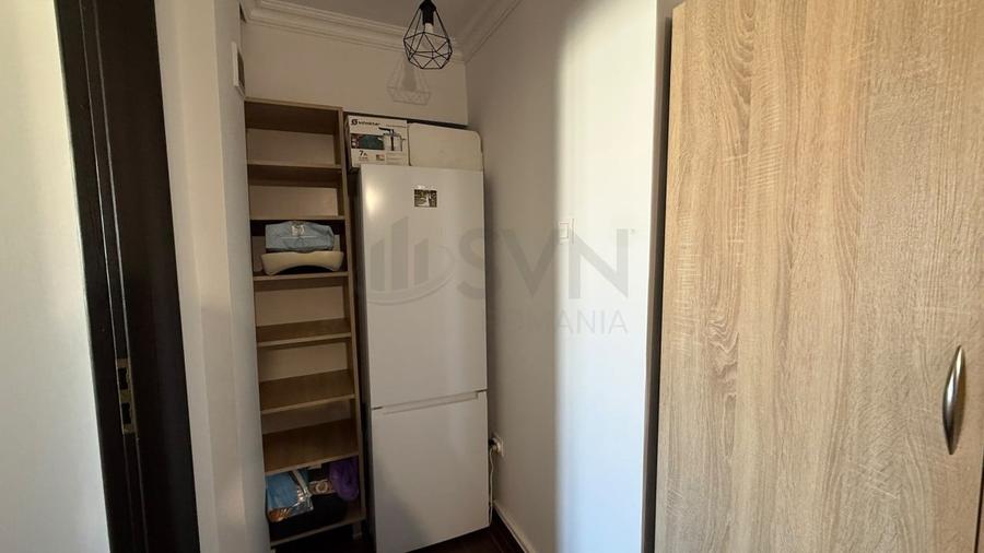 Apartament cu 3 camere decomandat, mobilat în Colentina