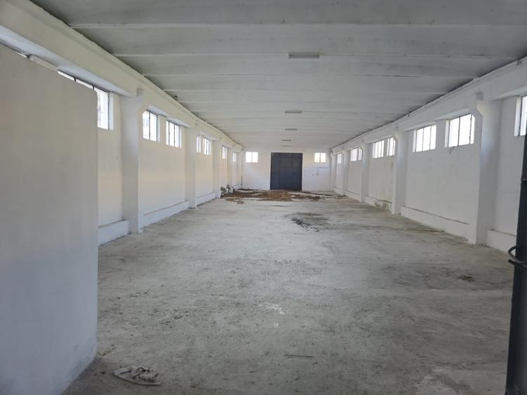 Spațiu comercial, de 600 mp, în Mârșa