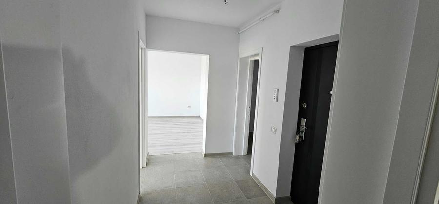 Apartament cu 2 camere decomandat în Sânpetru