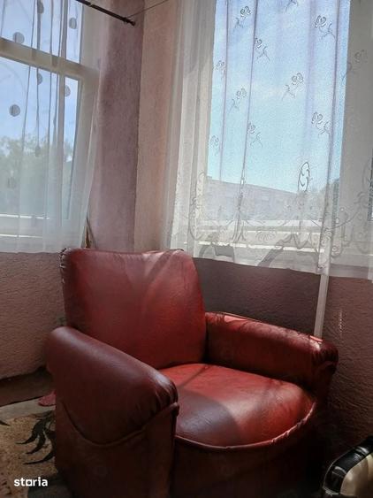 Apartament cu 3 camere decomandat în Anda