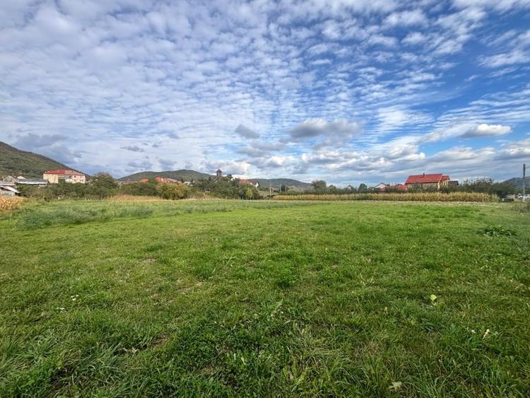 Teren Construcții intravilan de 2500 mp, în Șieu-Măgheruș