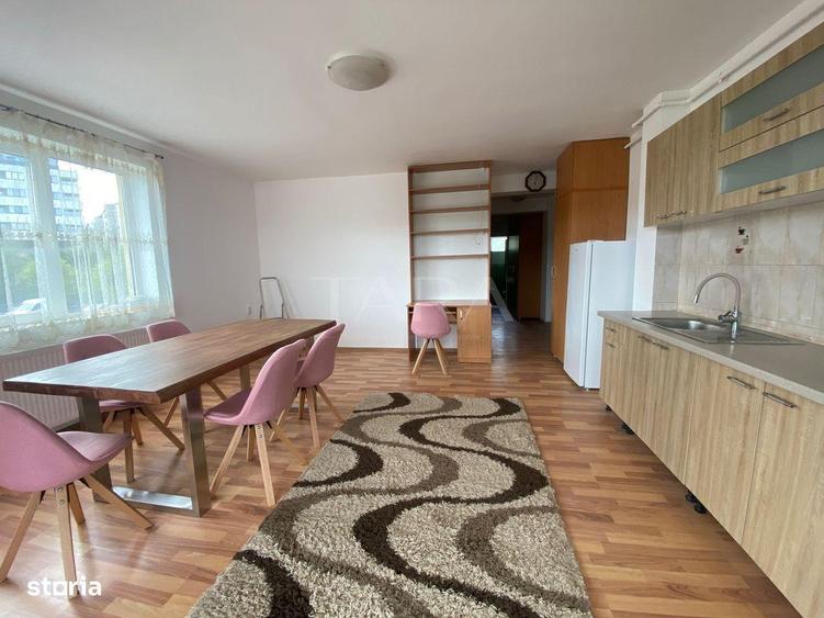 Apartament cu 3 camere în Dâmbul Rotund
