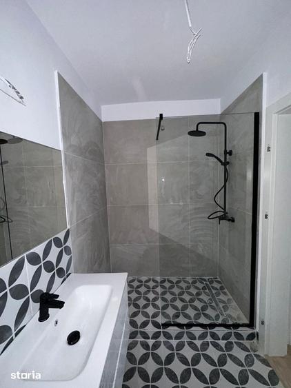 Apartament cu 3 camere în Florești