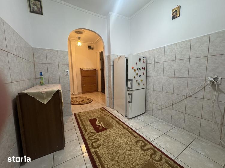 Apartament cu 2 camere semidecomandat în Tătărași
