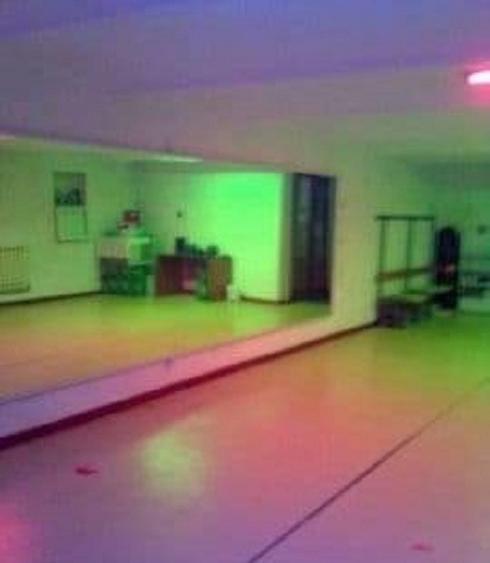 Casă cu 5 camere cu Teren 500 Mp în Aradul Nou