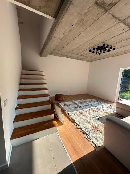 Casă pasivǎ cu 3 dormitoare de închiriat, grădină și piscină comună PRIMA CHIRIE - 5