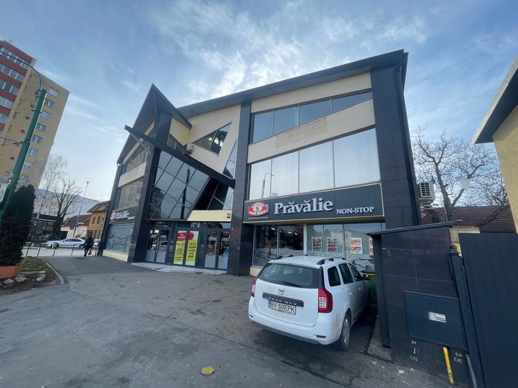 Spațiu comercial, de 400 mp, în Bartolomeu