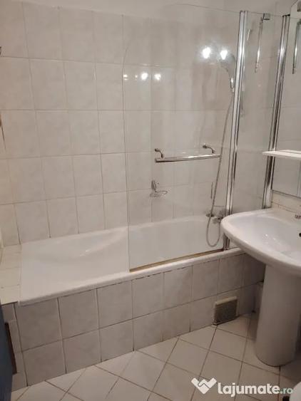 Apartament cu 2 camere semidecomandat în Crângași