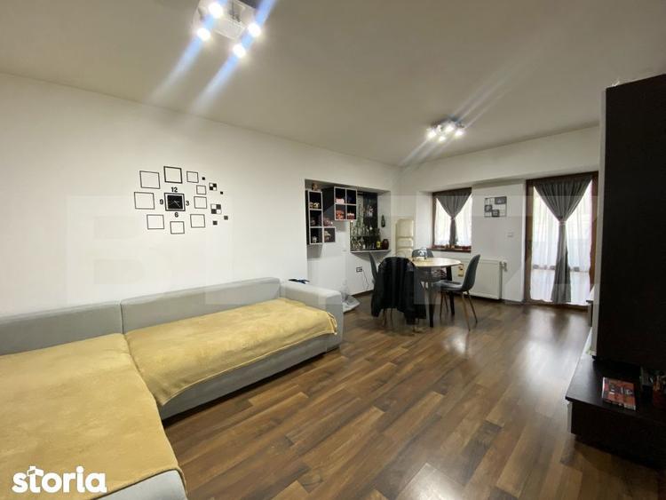 Apartament decomandat cu 3 camere, 2 balcoane, boxa, uscator. Etaj 3. - 5