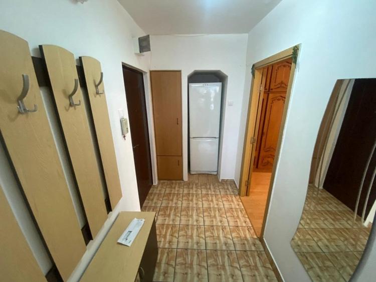 Apartament cu 2 camere decomandat, mobilat în Gării