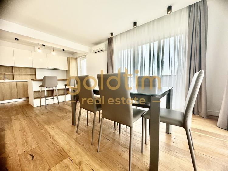 Apartament cu 3 camere semidecomandat, mobilat în Pipera