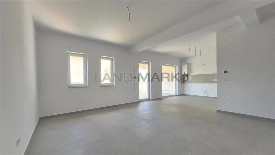 Casă cu 4 camere cu Teren 422 Mp în Central