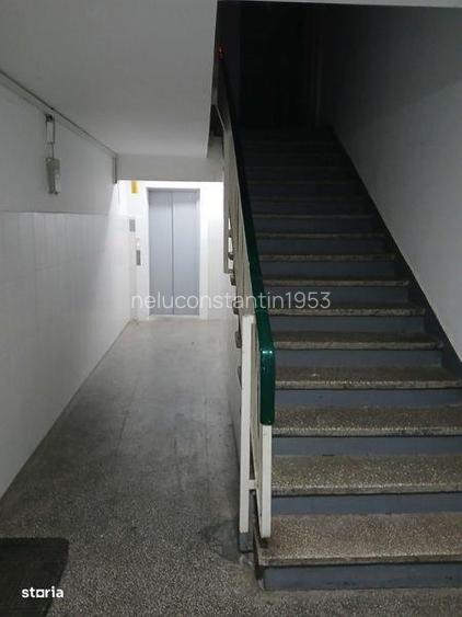 Proprietar Vind apartament 2 camere Luica ,Berceni et 5 /10