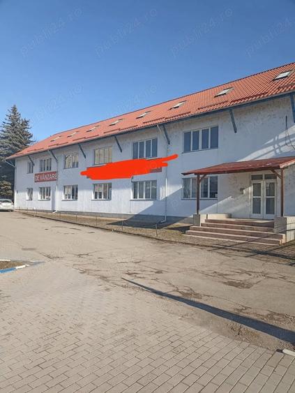 Spațiu comercial, de 1,110 mp, în Central