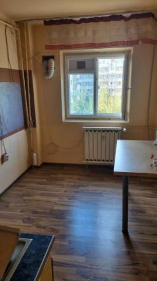 Apartament cu 2 camere decomandat în 13 Septembrie
