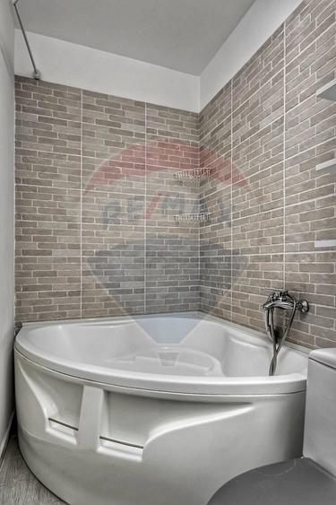 Apartament cu 2 camere decomandat în Jiului