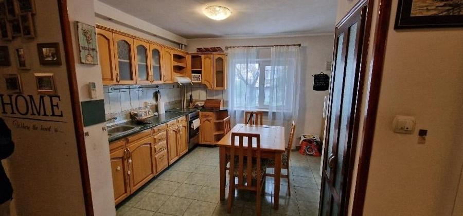 Apartament cu 2 camere decomandat, mobilat în Rahova