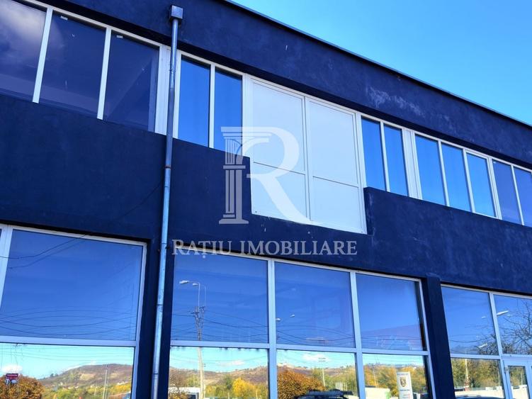 Spațiu comercial, de 530 mp, în Calea Clujului