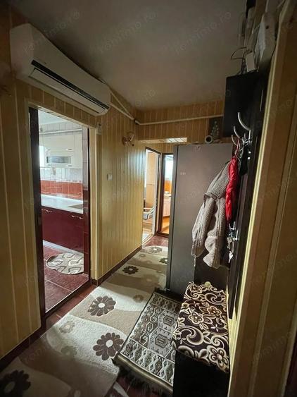 Apartament cu 2 camere decomandat în Micro 20