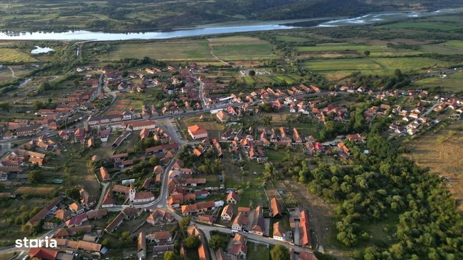 Casă cu 2 camere în Arpașu de Jos
