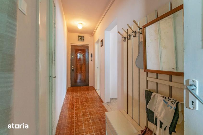 Apartament cu 3 camere decomandat, mobilat în Astra
